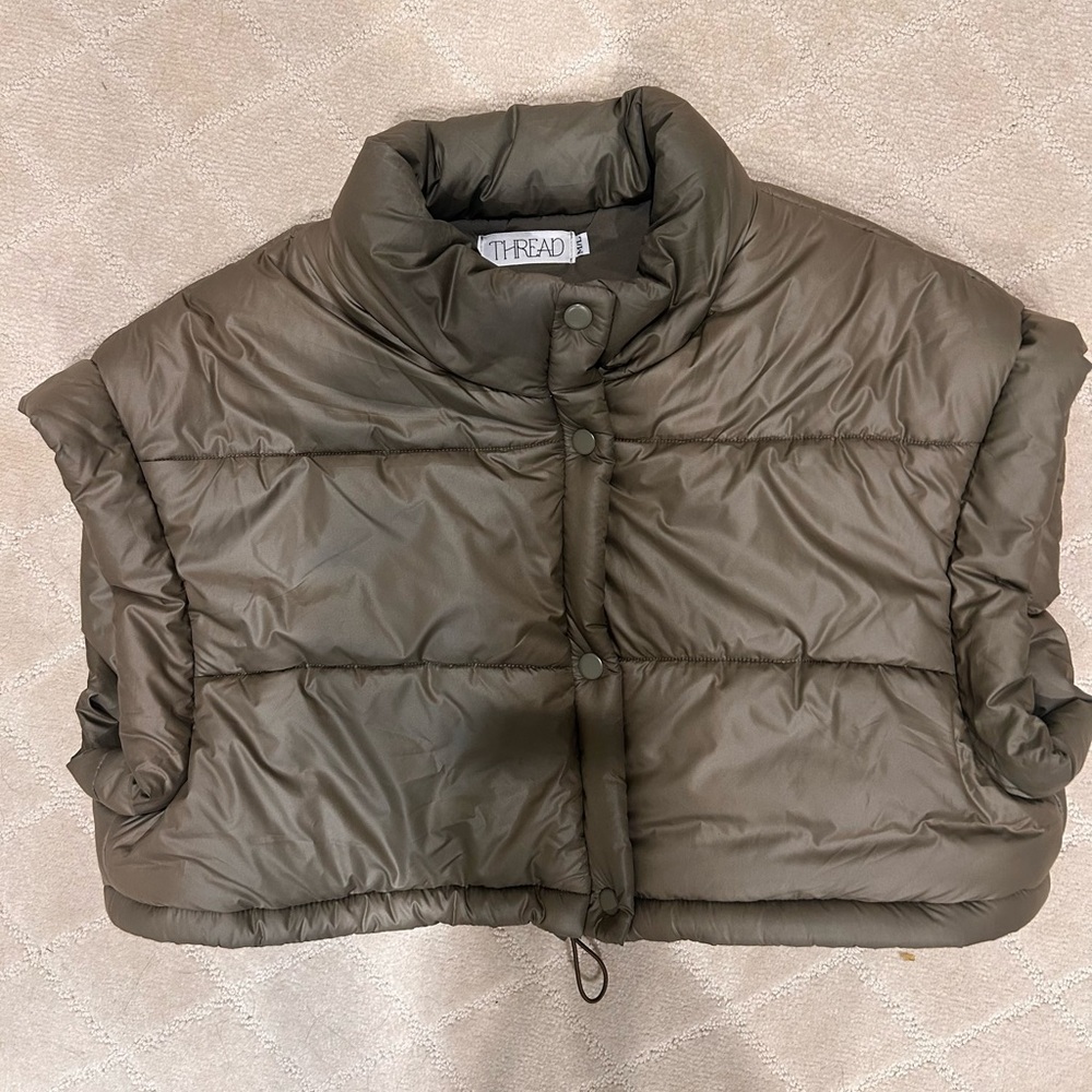 Thread & Supply Olive Crop Puffer Jacket - Picture 3 of 5